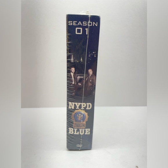 NYPD Blue - Complete First Season 1 (DVD, 2002 6-Disc Set) NEW SEALED - Picture 2 of 4